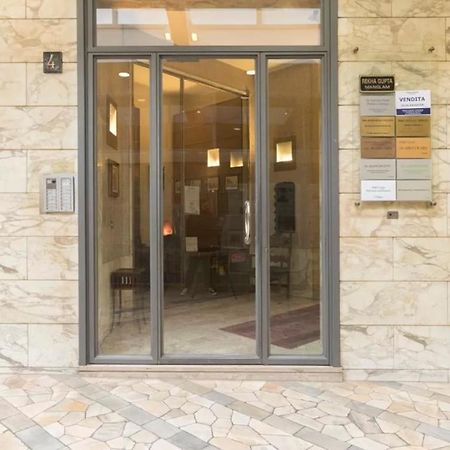 דירות מילאנו Italianway - Galleria Unione מראה חיצוני תמונה
